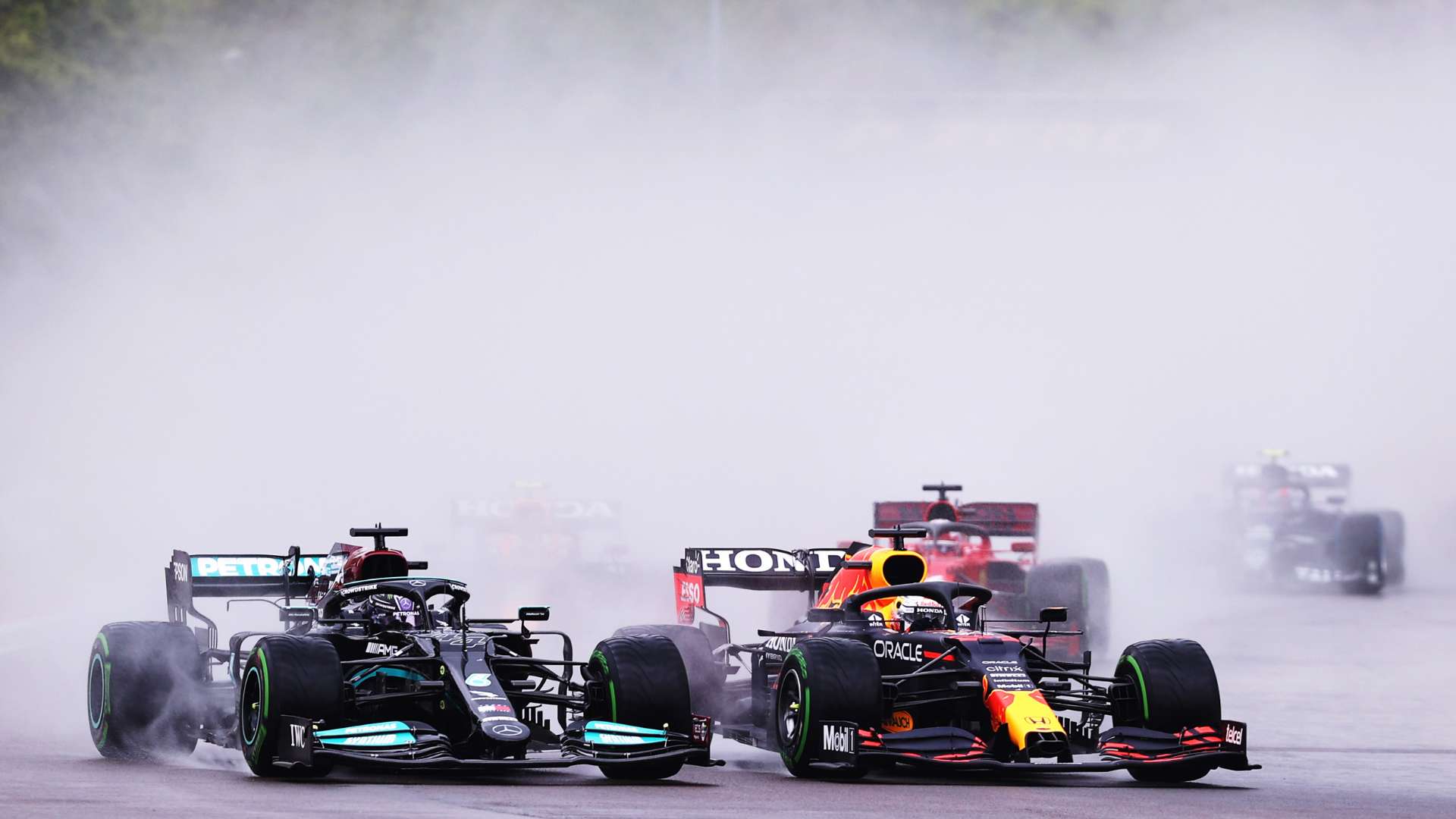 公牛傳奇又開始抱怨了 10年了還是不願意承認羅斯的努力.